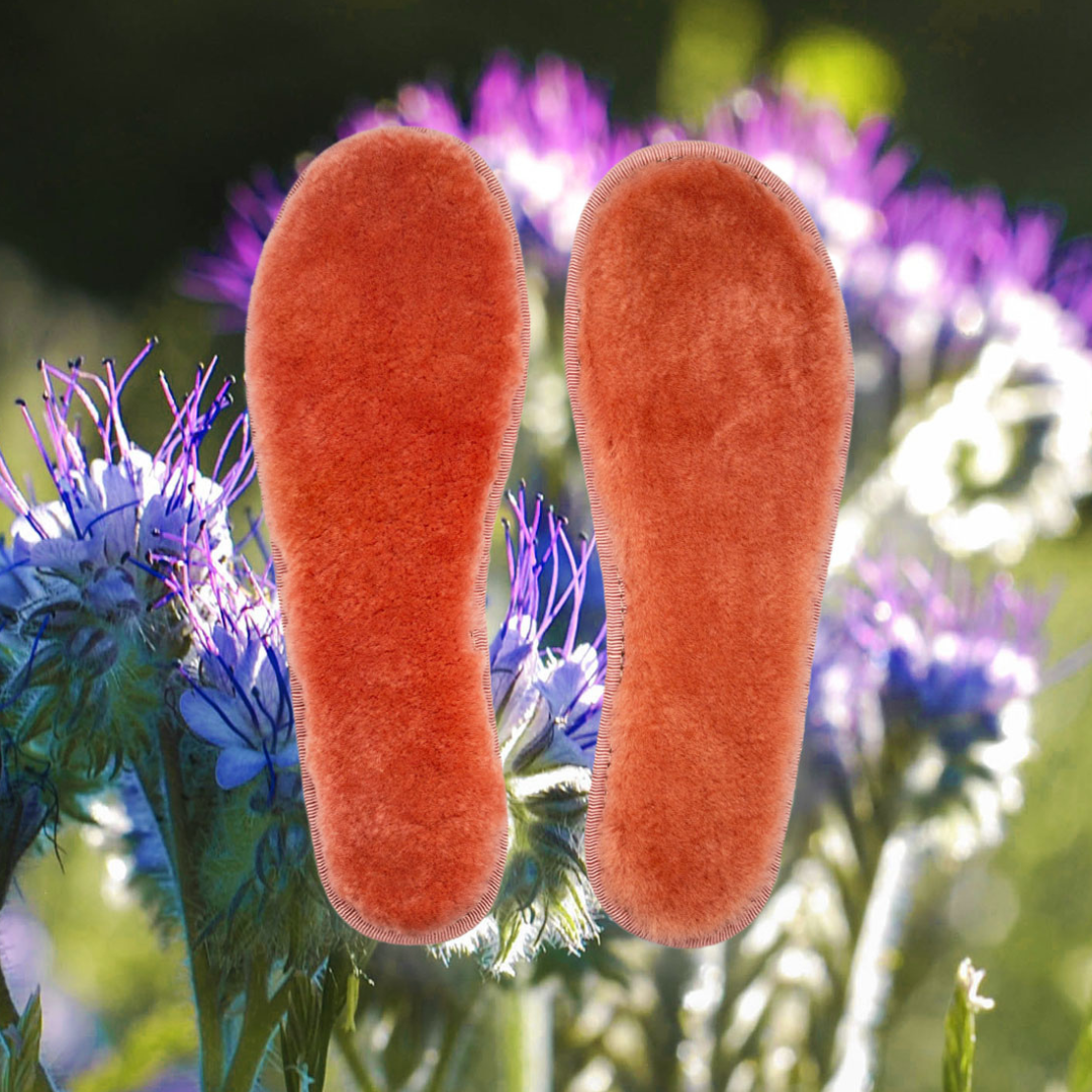 AB_insoles_with_pink_flowers.png
